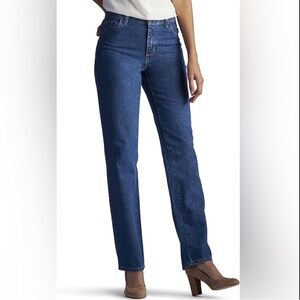 Lee Relaxed Fit Straight Leg Jeans